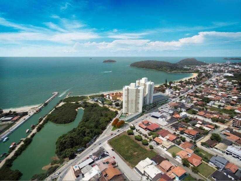 Lindo Apto Em Home Club Na Praia Alegre Penha  Exterior photo